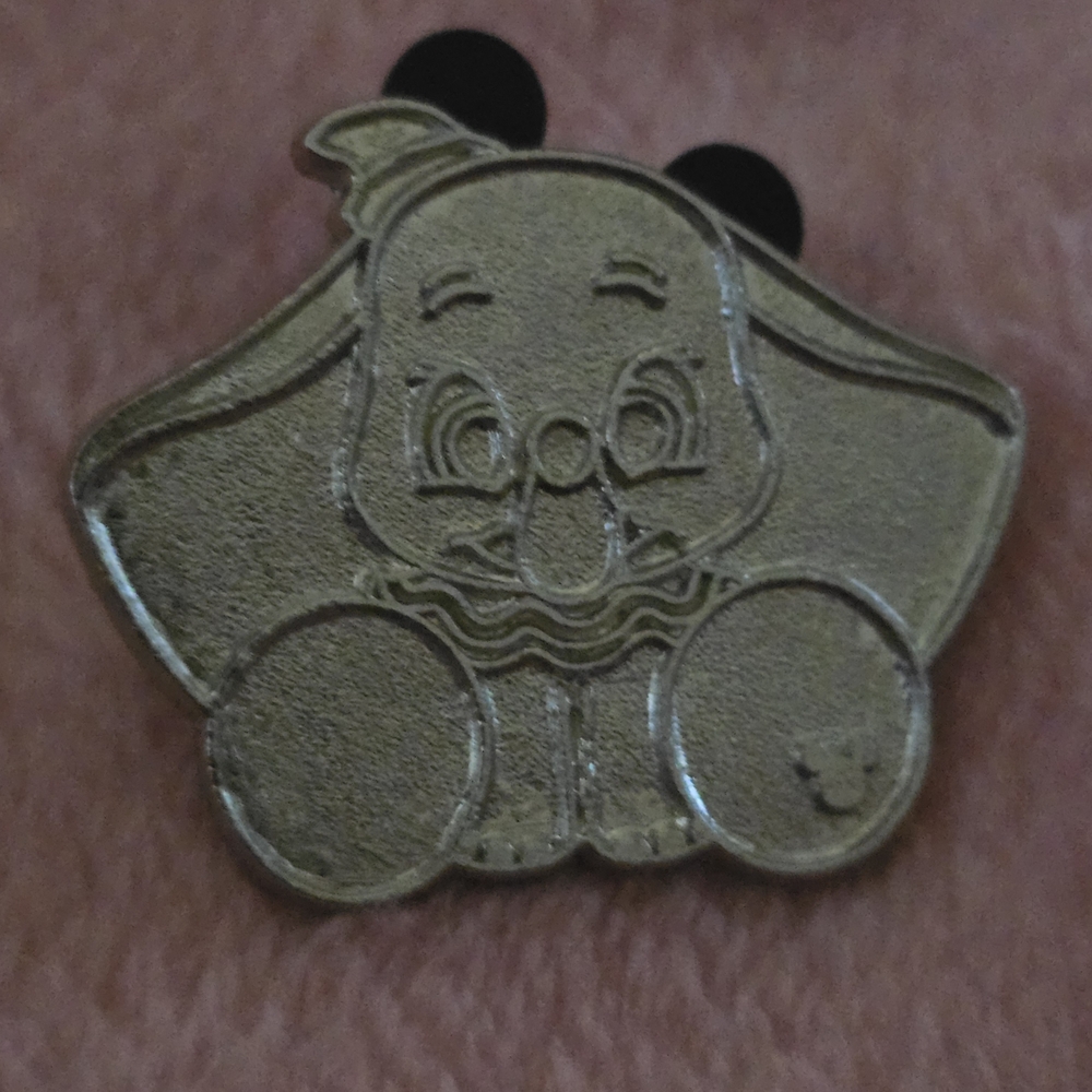 Gold Elephant Pin